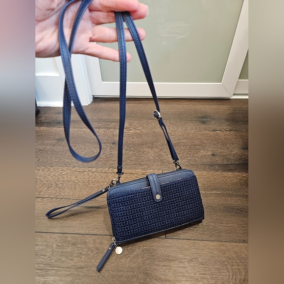 NWOT The Sak Iris Smartphone Crossbody - Picture 14 of 16